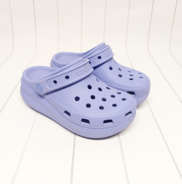 Crocs Kids Violet Classic Crush Clogs - Picture 4 of 13